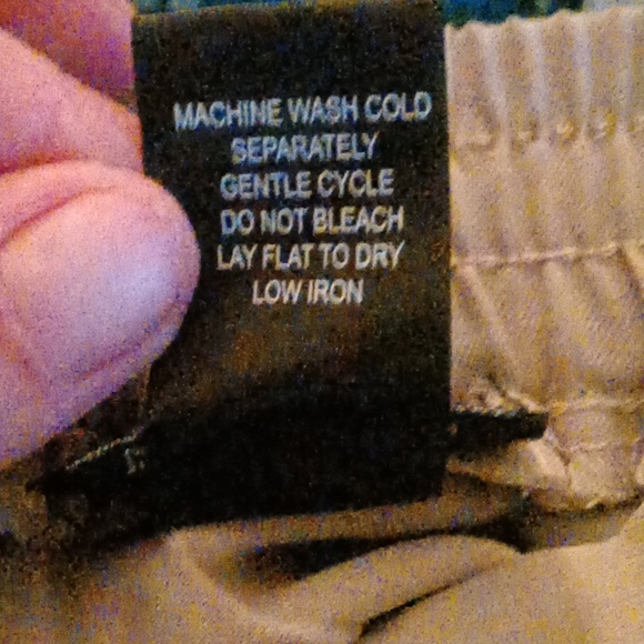 SOHO apparel ltd beige button skirt with sash never worn - Picture 5 of 5